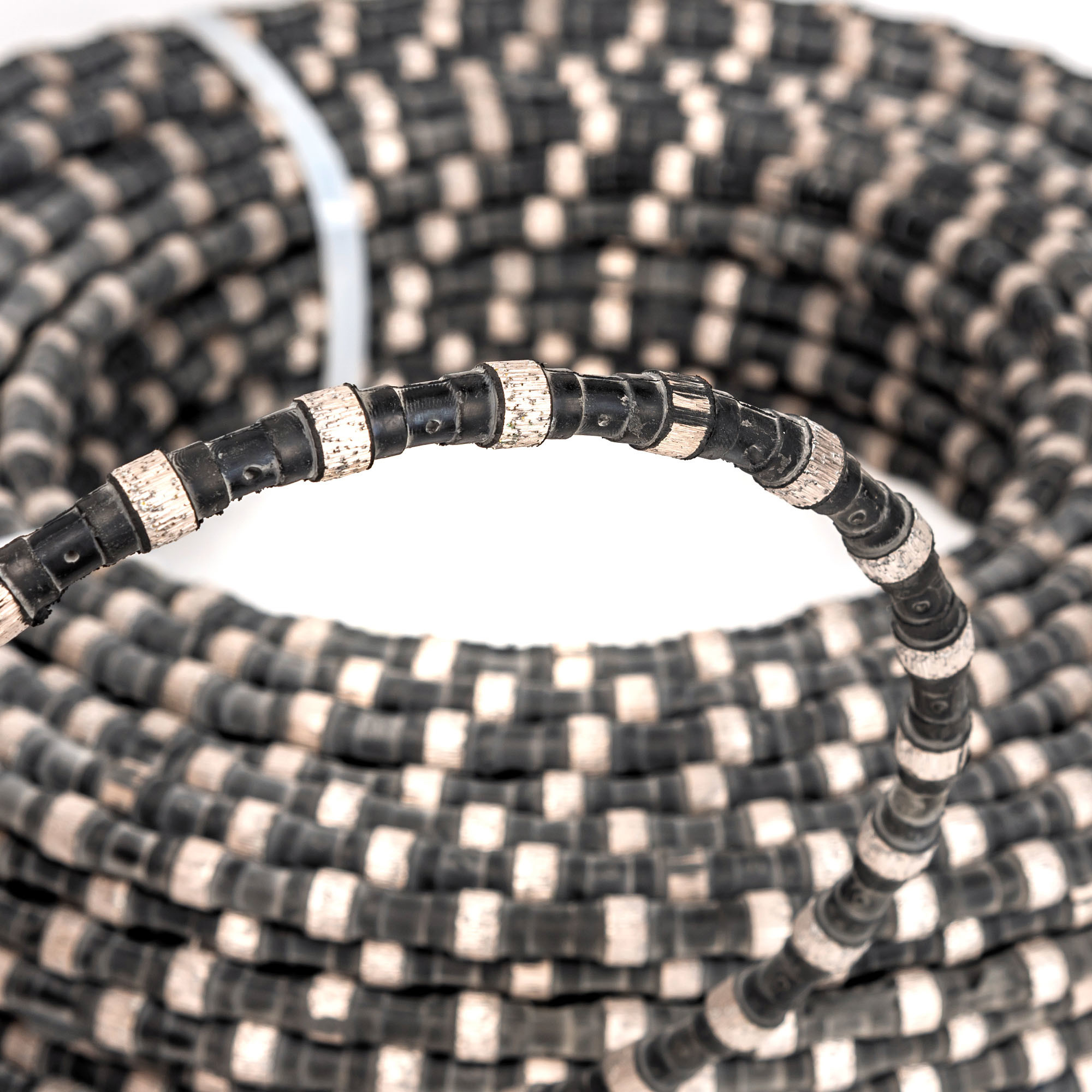 Why Use Diamond Wire for Granite Quarry Cutting