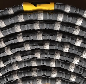 Attention to the use of diamond wire saw